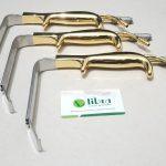 Tebbetts Style Retractor With Fiber Optic Light Guide and Suction Tube, With Smooth End, 18.5cm