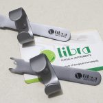 Martinez Kilner Retractors 2 sharp hooks, Swivel, with thimble, 8cm