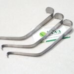 Obwegeser Channel Retractor