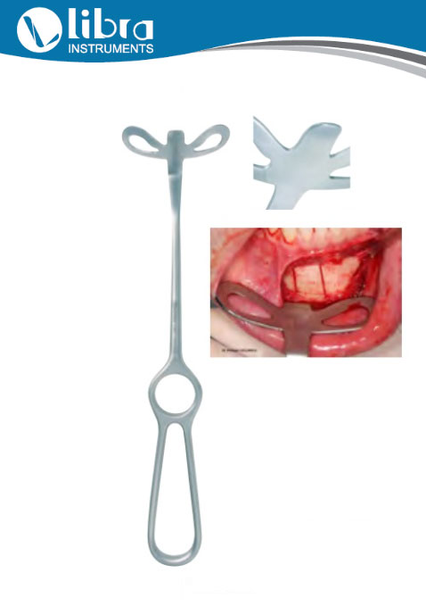 Combination of wound and cheek retractor Maxillofacial