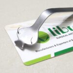 Transconjunctival Nasal Retractor