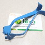 Transconjunctival Retractor insulated