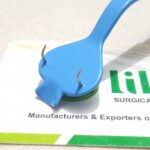 Transconjunctival Retractor insulated